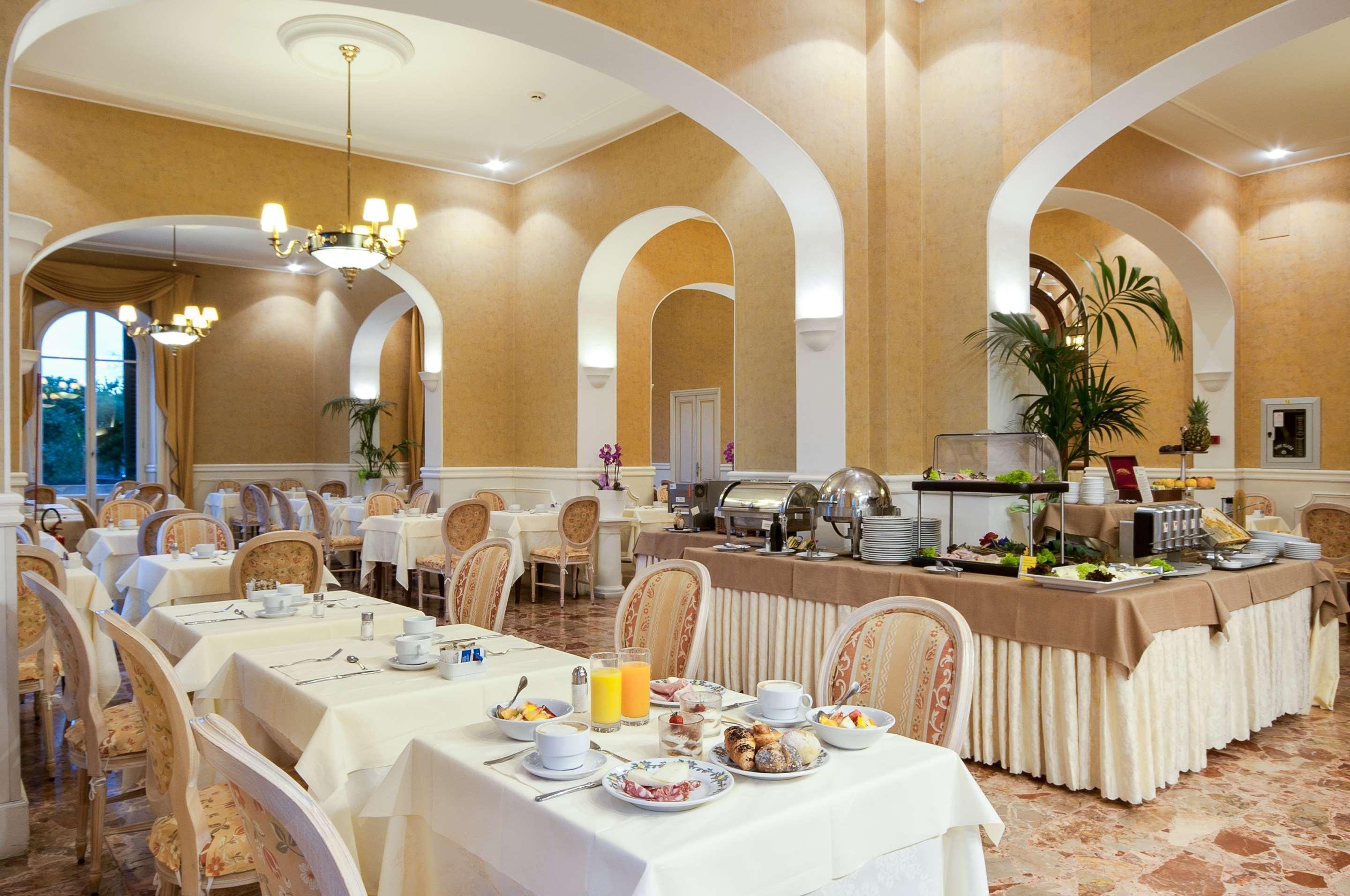 Grand Hotel Royal Viareggio Esterno foto