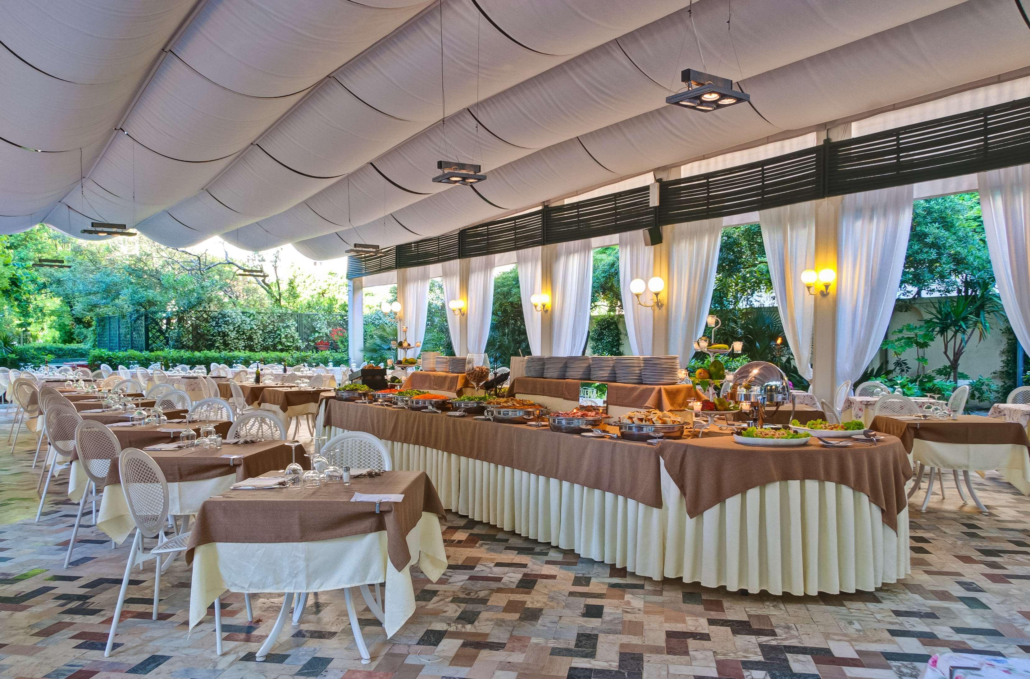 Grand Hotel Royal Viareggio Esterno foto