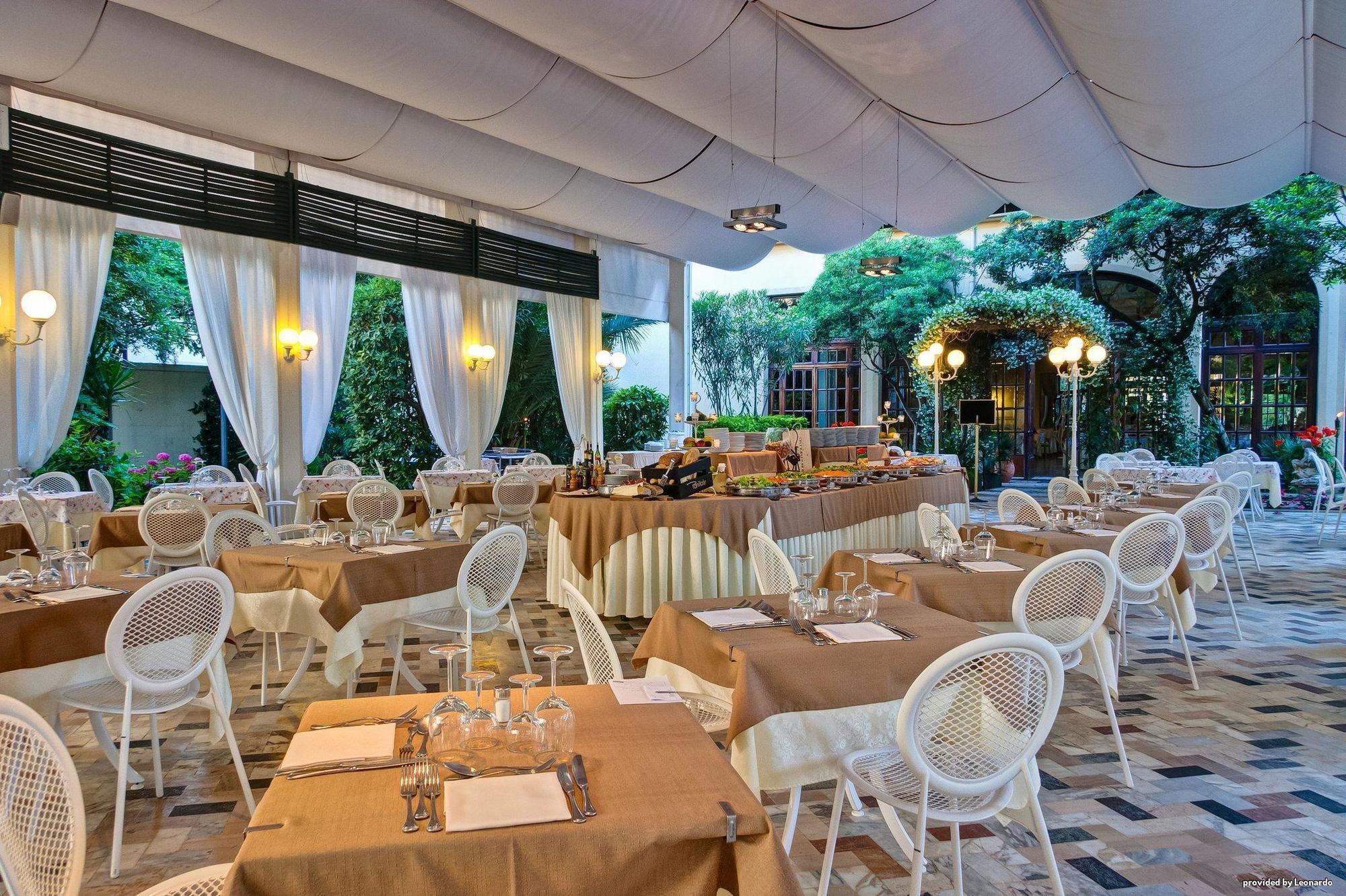 Grand Hotel Royal Viareggio Esterno foto